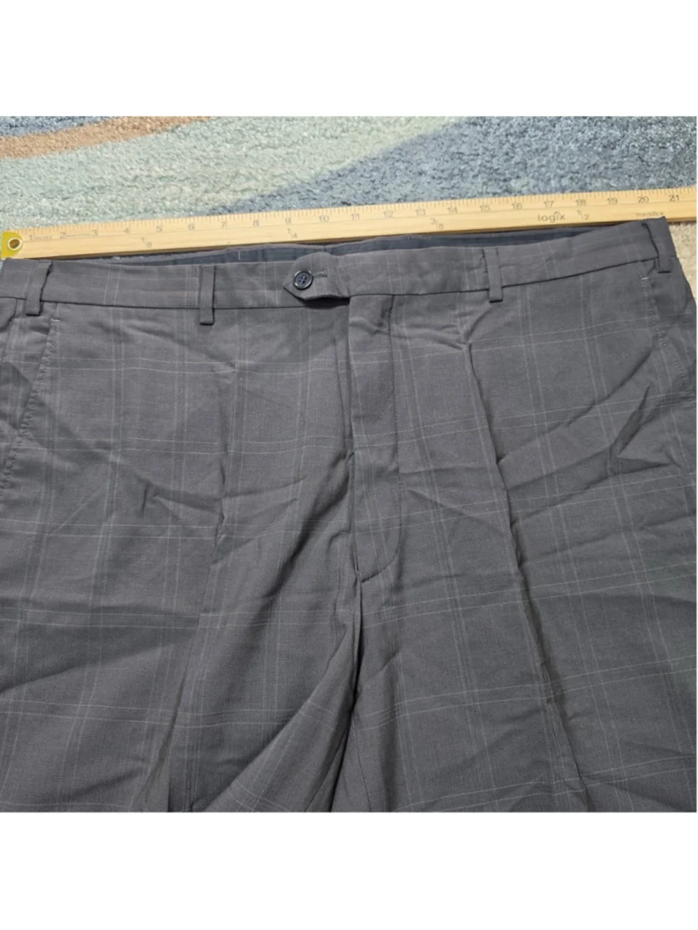 Armani Collezioni Dress Pants Mens 42L Gray Platted Wool Trousers
